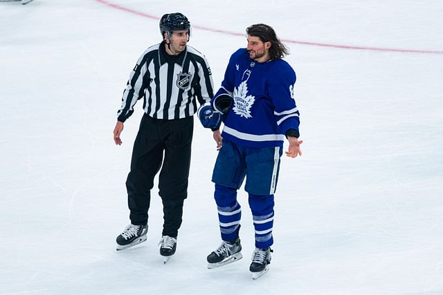 NHL: NOV 05 Bruins at Maple Leafs - Source: Getty