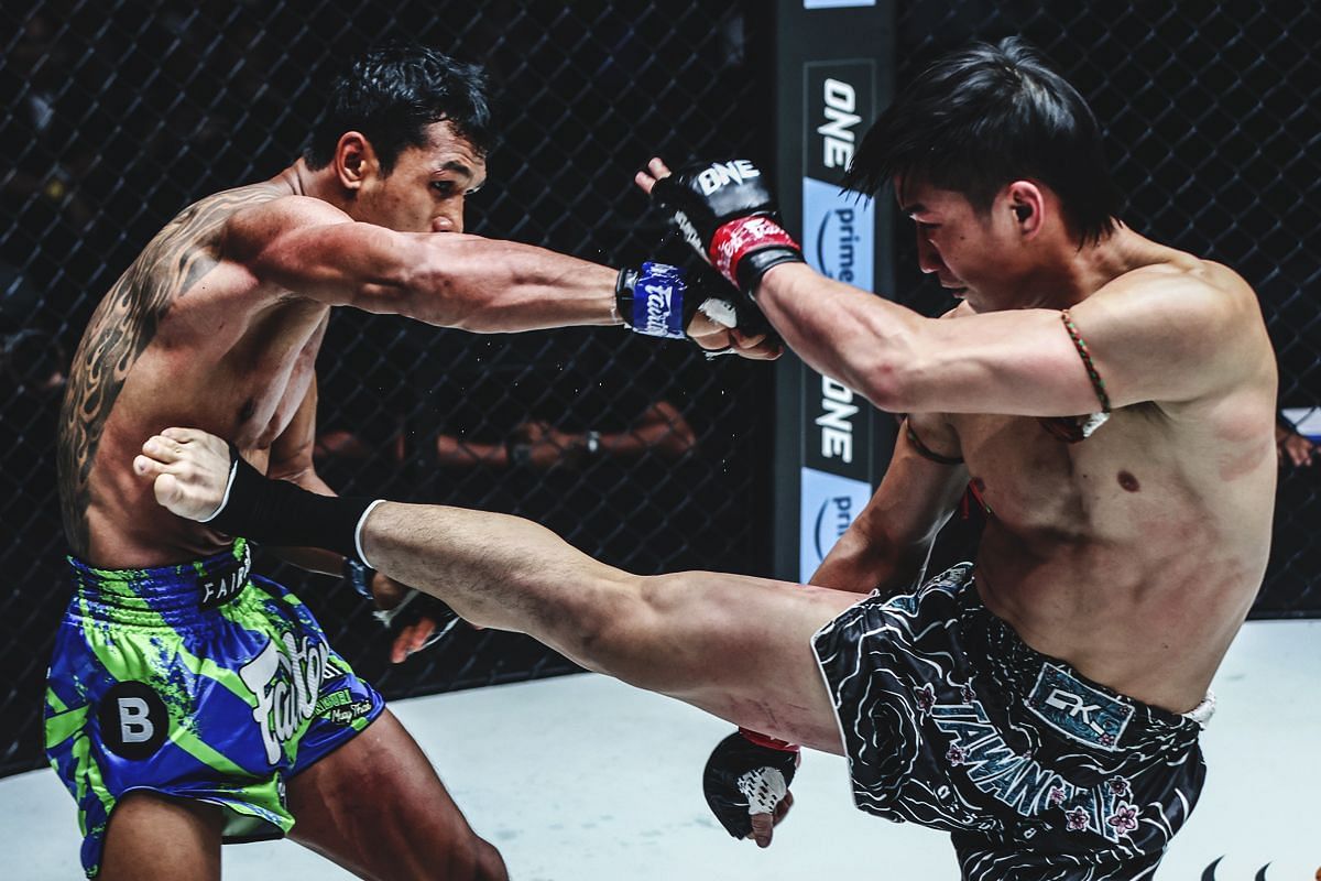 Tawanchai PK Saenchai fighting Jo Nattawut | Image credit: ONE Championship