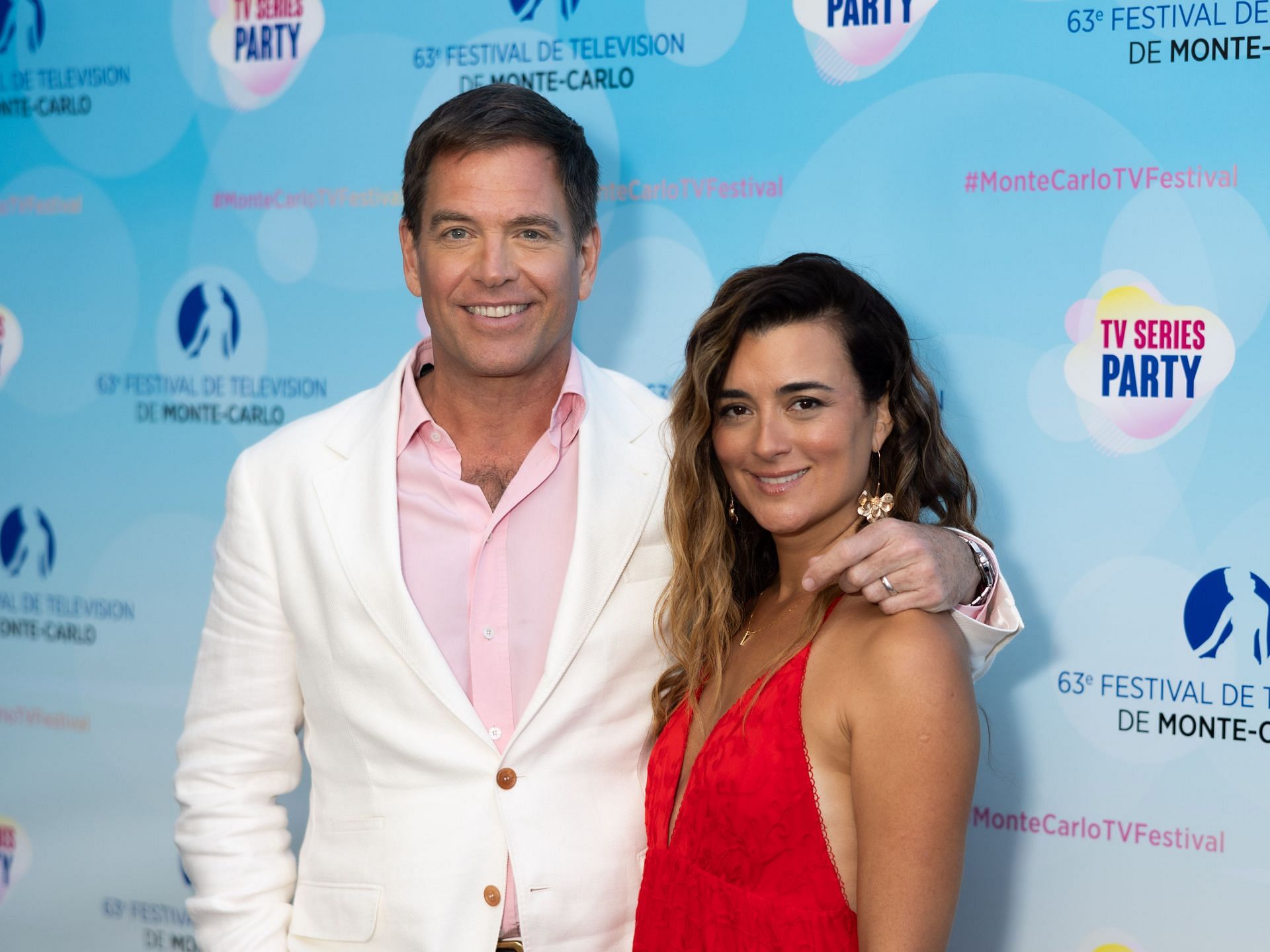 Michael Weatherly and Cote de Pablo (Image via Getty)