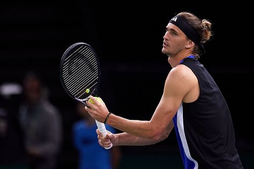 Zverev prepares to serve in the Paris Masters 2024 - Source: Getty