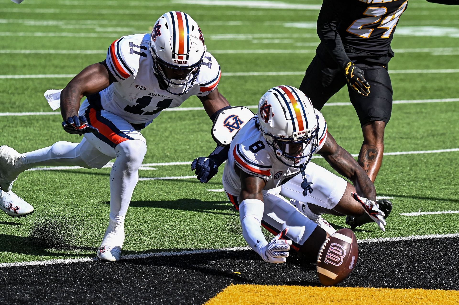 COLLEGE FOOTBALL: OCT 19 Auburn at Missouri - Source: Getty