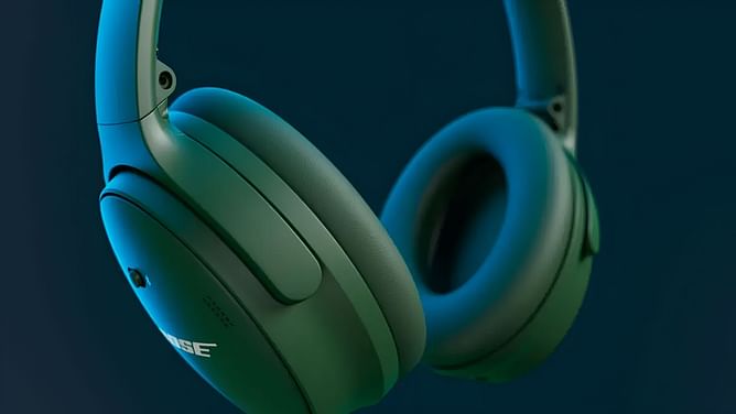 Save $150 on the Bose QuietComfort Over-the-ear headphones on Black Friday 2024