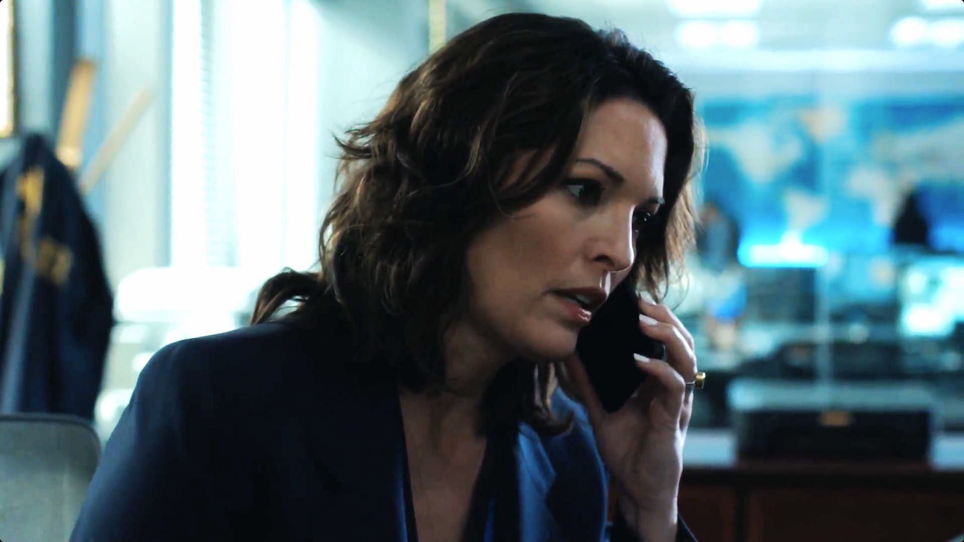 Alana de la Garza as SAC Isobel Castille (Image via CBS)