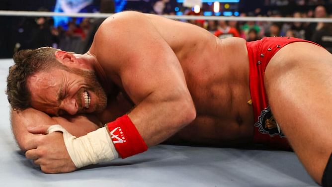 2-time United States Champion ending LA Knight's title reign is possible, says ex-WWE writer