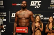 UFC 247 Jones v Reyes: Weigh-Ins
