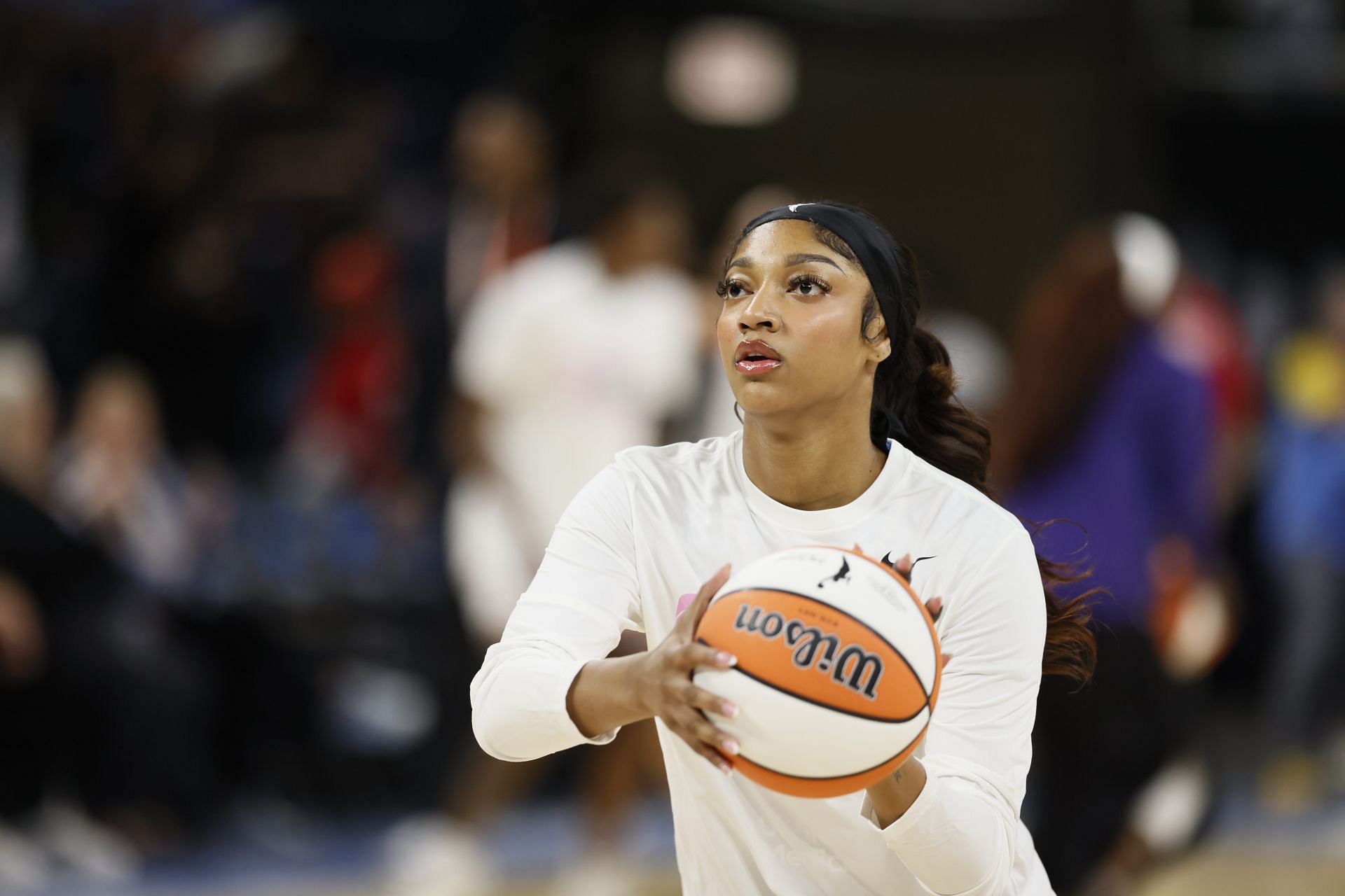 Chicago Sky vs Phoenix Mercury - Source: Getty