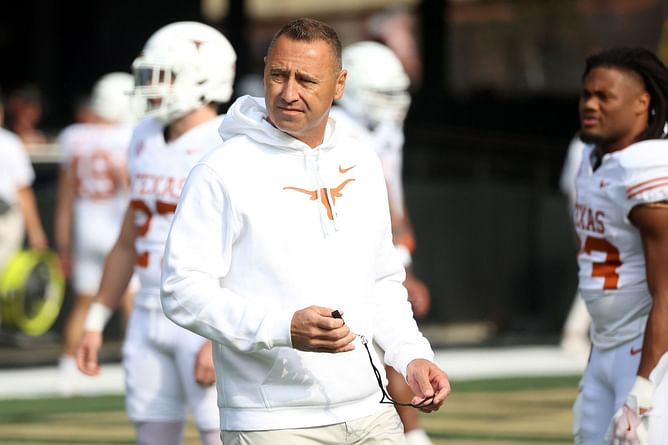Photo: Texas Longhorns coach Steve Sarkisian spotted at Texas high school football game, visiting 5-star Oklahoma commit