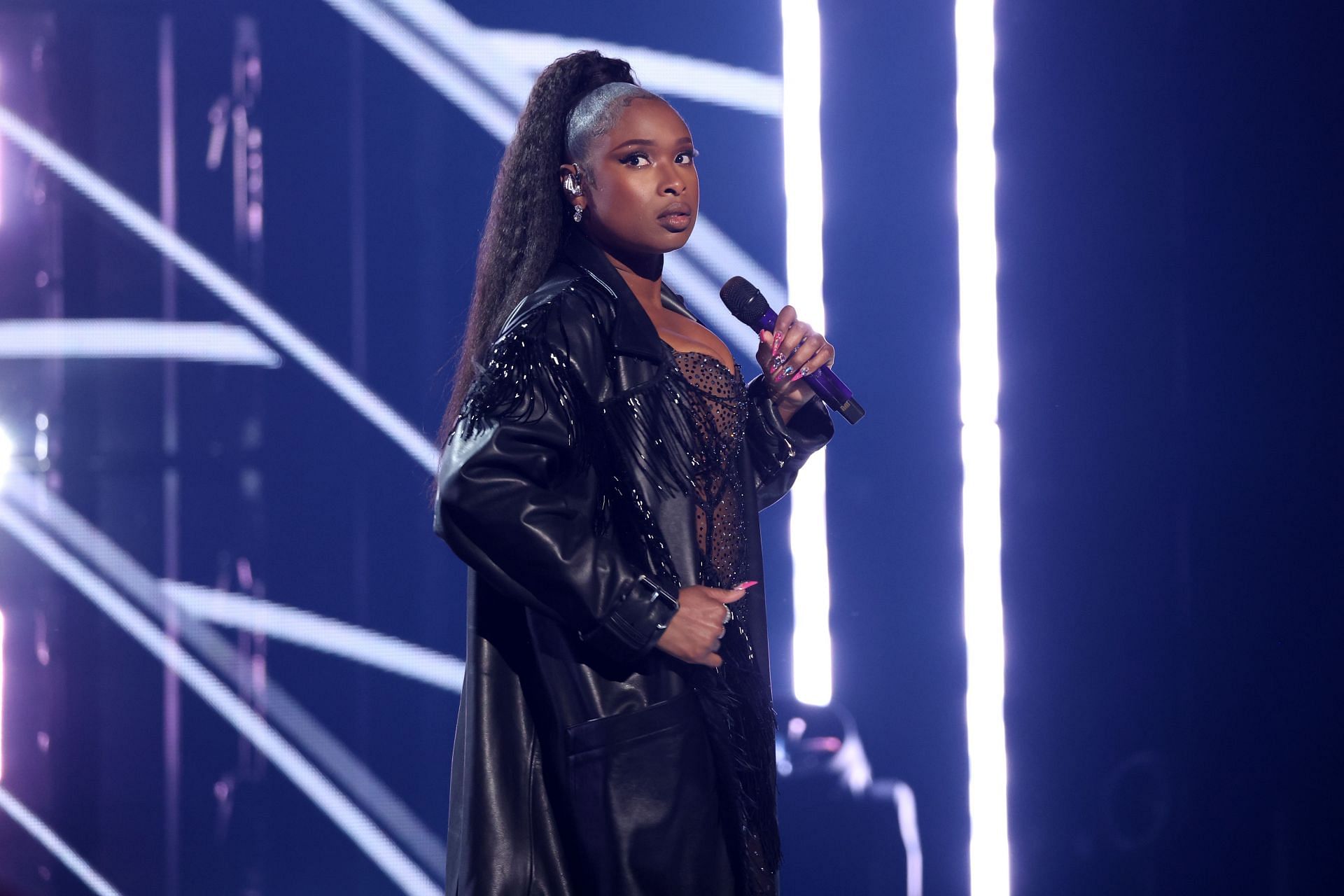 How rich is Jennifer Hudson? The Voice season 26 mega mentor’s net