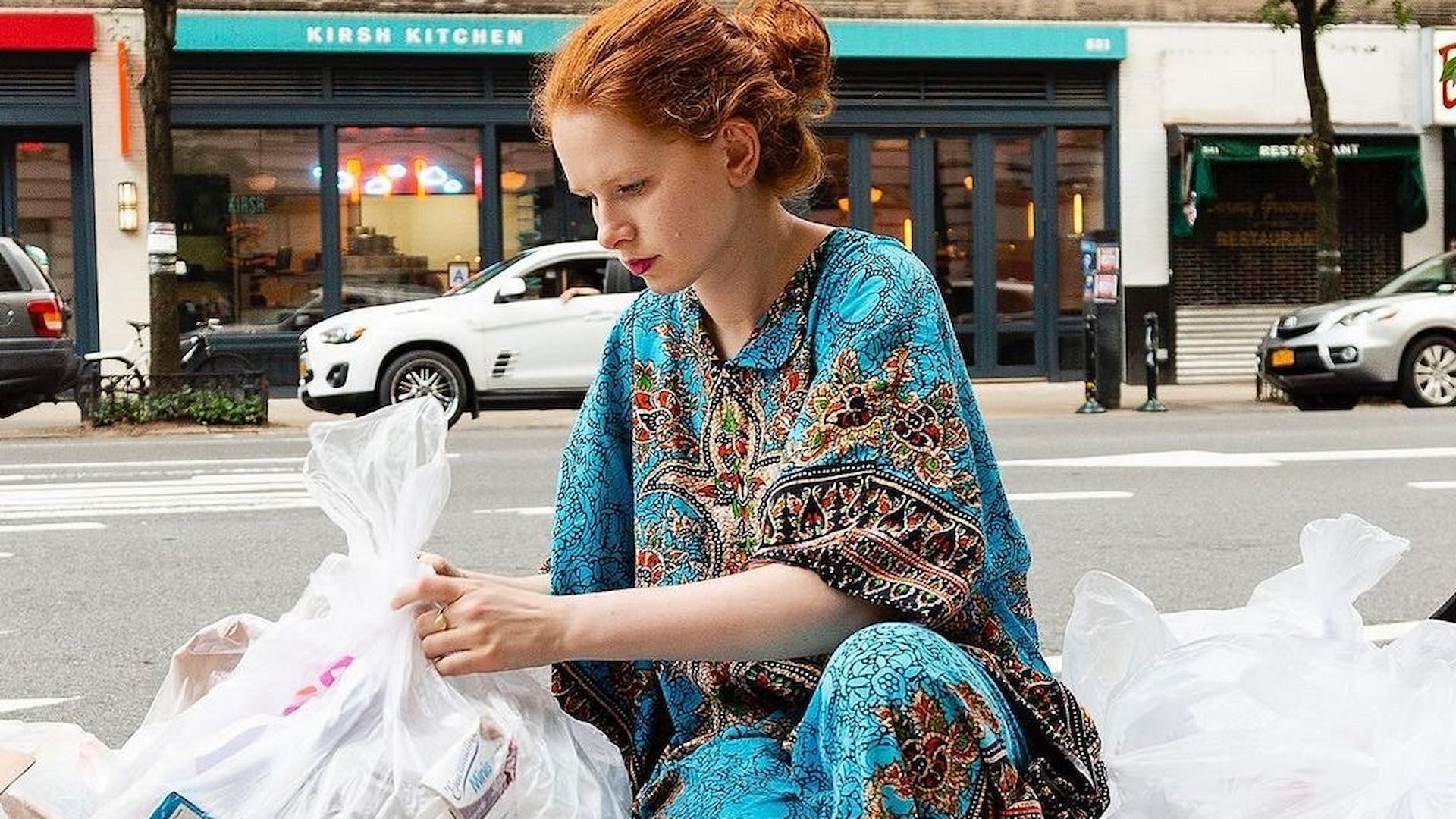 About Anna Sacks, the TikToker who makes an apperance on Buy Now: The Online Shopping Conspiracy documentary on Netflix (Image via Instagram/thetrashwalker)