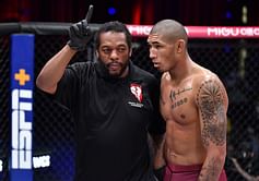 Herb Dean clarifies misconception of UFC pressuring referees to force action: "They're pretty hands off"