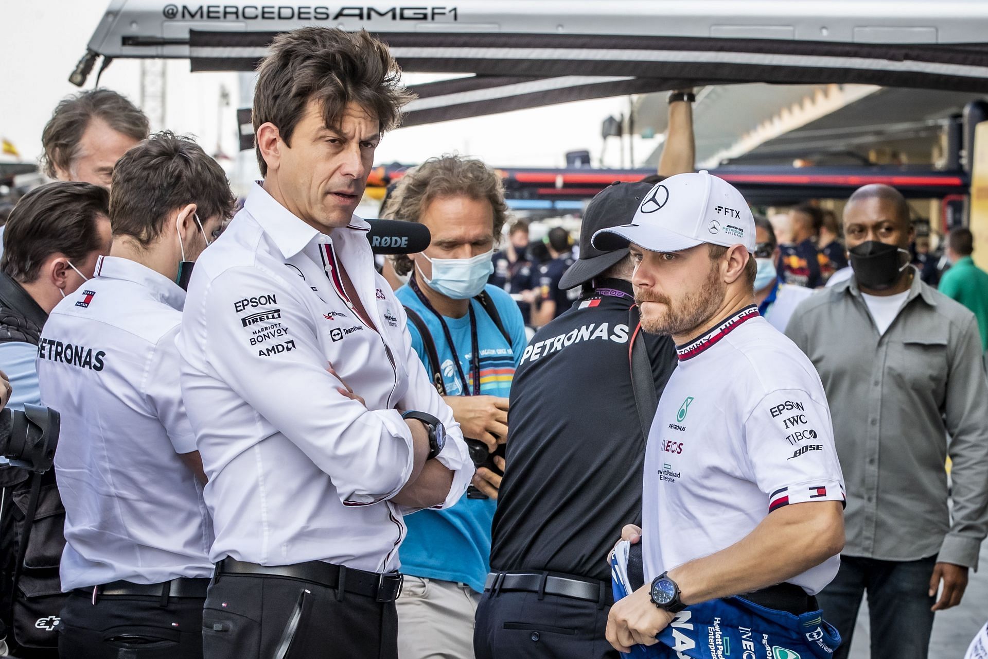 Valtteri Bottas with Toto Wolff at the Abu Dhabi GP - Source: Getty