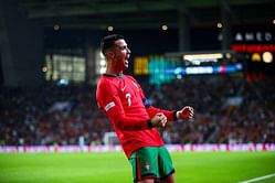 "In 3 months I'll be 40, so I'll just take it easy" - Cristiano Ronaldo responds when asked if he wants to reach 1000-goal milestone