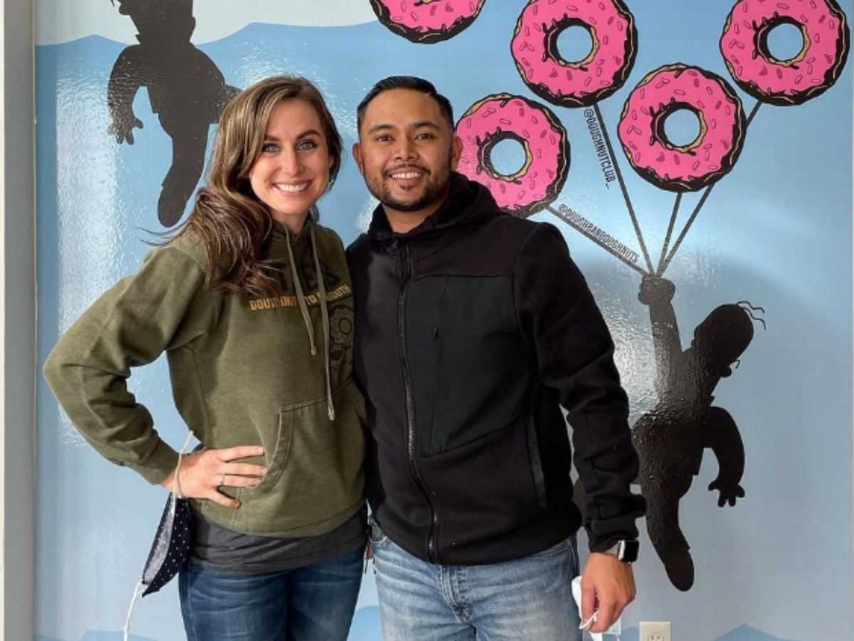 Ondrea and Marques Fernandez of The Dough Bar (Image via Instagram/@doughnutclub_)