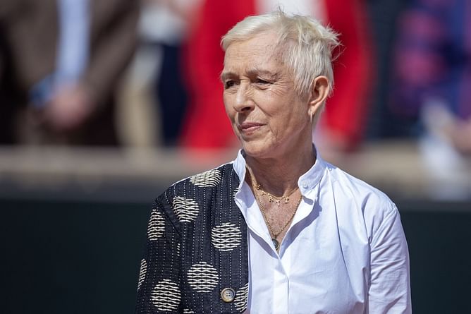 Martina Navratilova reacts as Boise State Broncos women's volleyball team forfeits against SJSU amid inclusion of transgender player