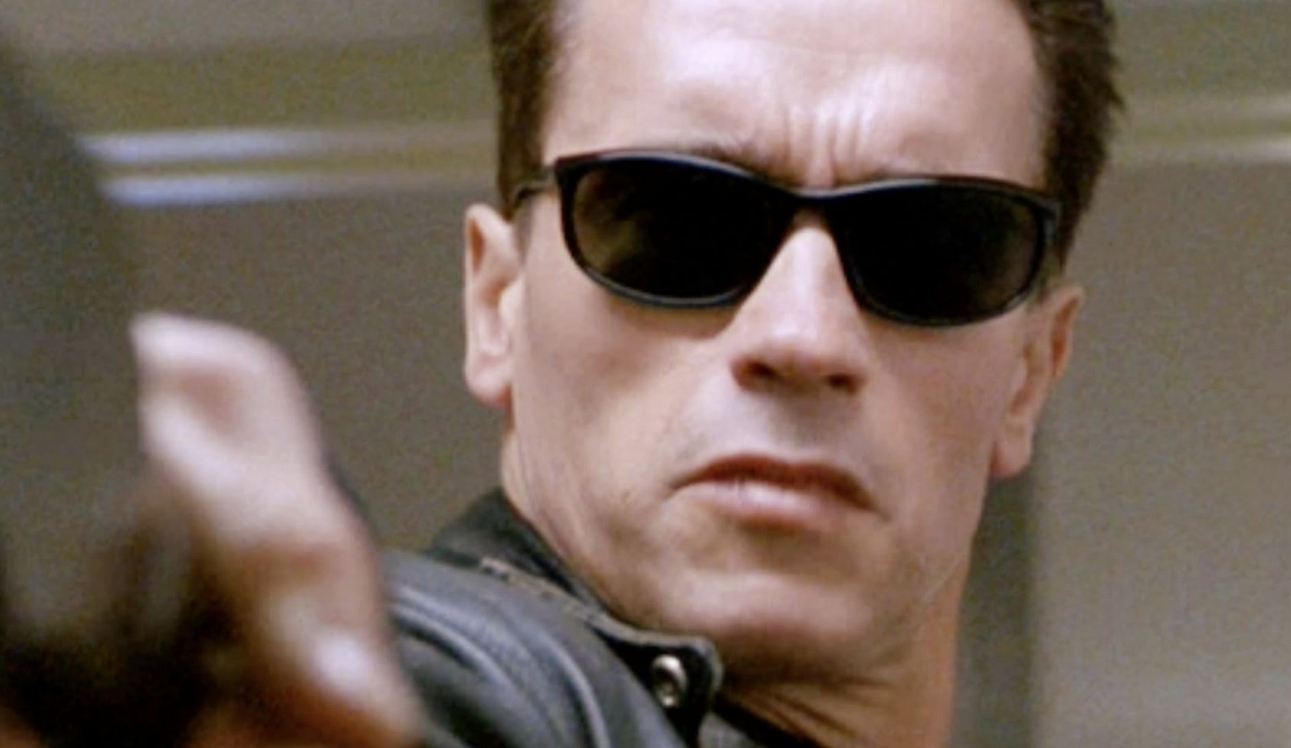 Arnold Schwarzenegger in Terminator 2: Judgment Day (Image via TriStar Pictures, Carolco Pictures)