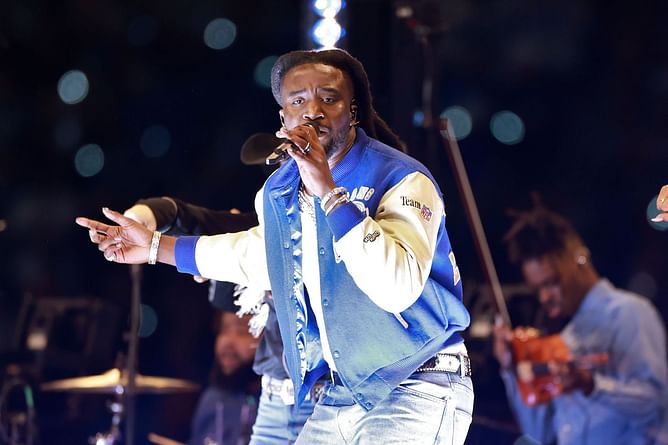 "Way better than Jack Harlow's"— Netizens react as Shaboozey's NFL halftime performance wins hearts online