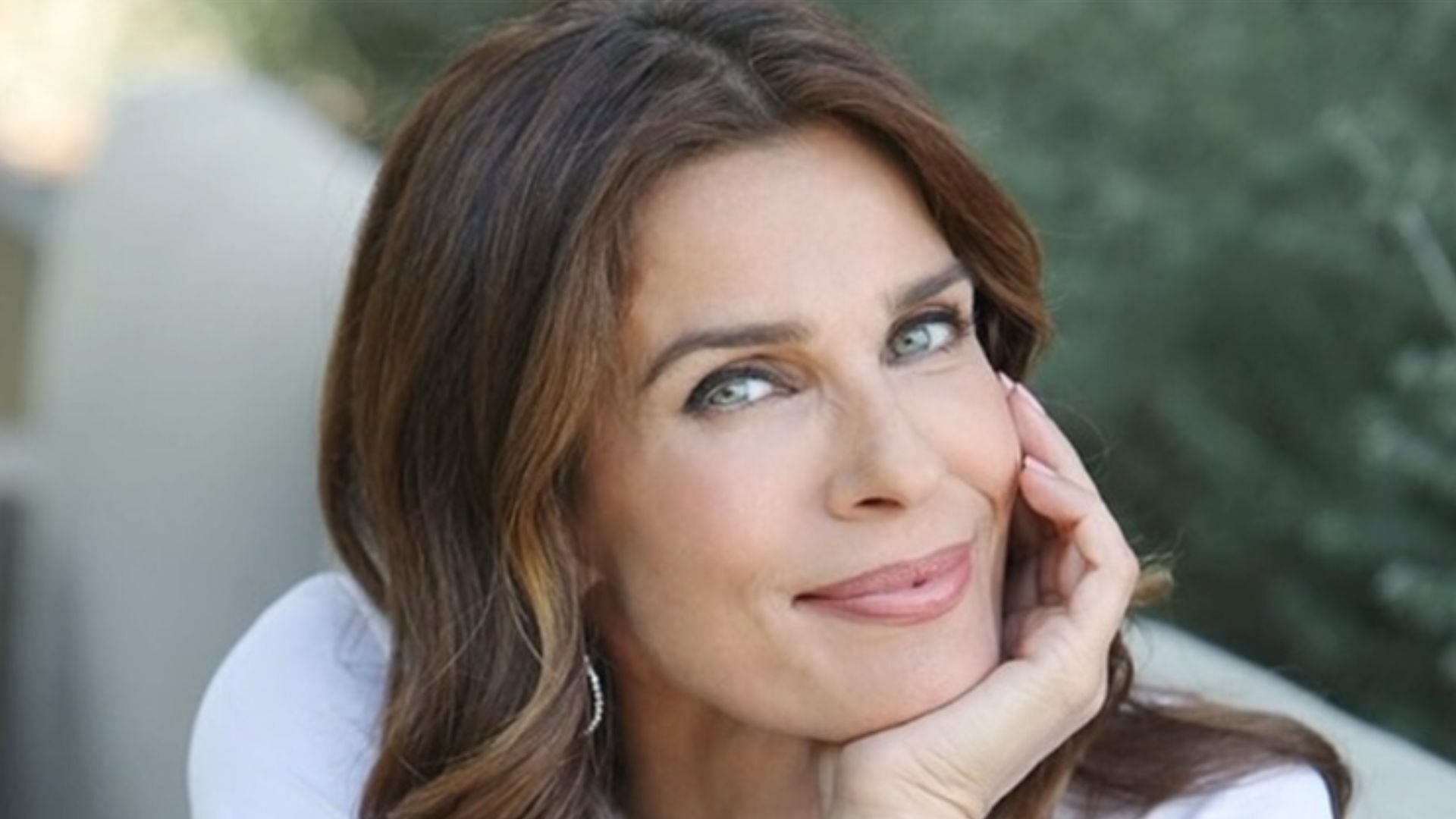 Kristian Alfonso plays Hope Williams Brady on Days of Our Lives (Image via Instagram/dayspeacock)