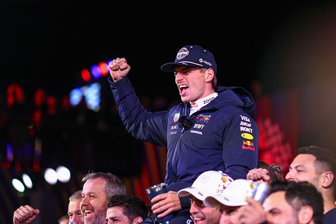 4 F1 drivers Max Verstappen emulated by winning four consecutive world titles