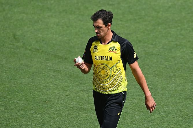 Which team has bought Mitchell Starc and for how much money in IPL 2025 Auction?