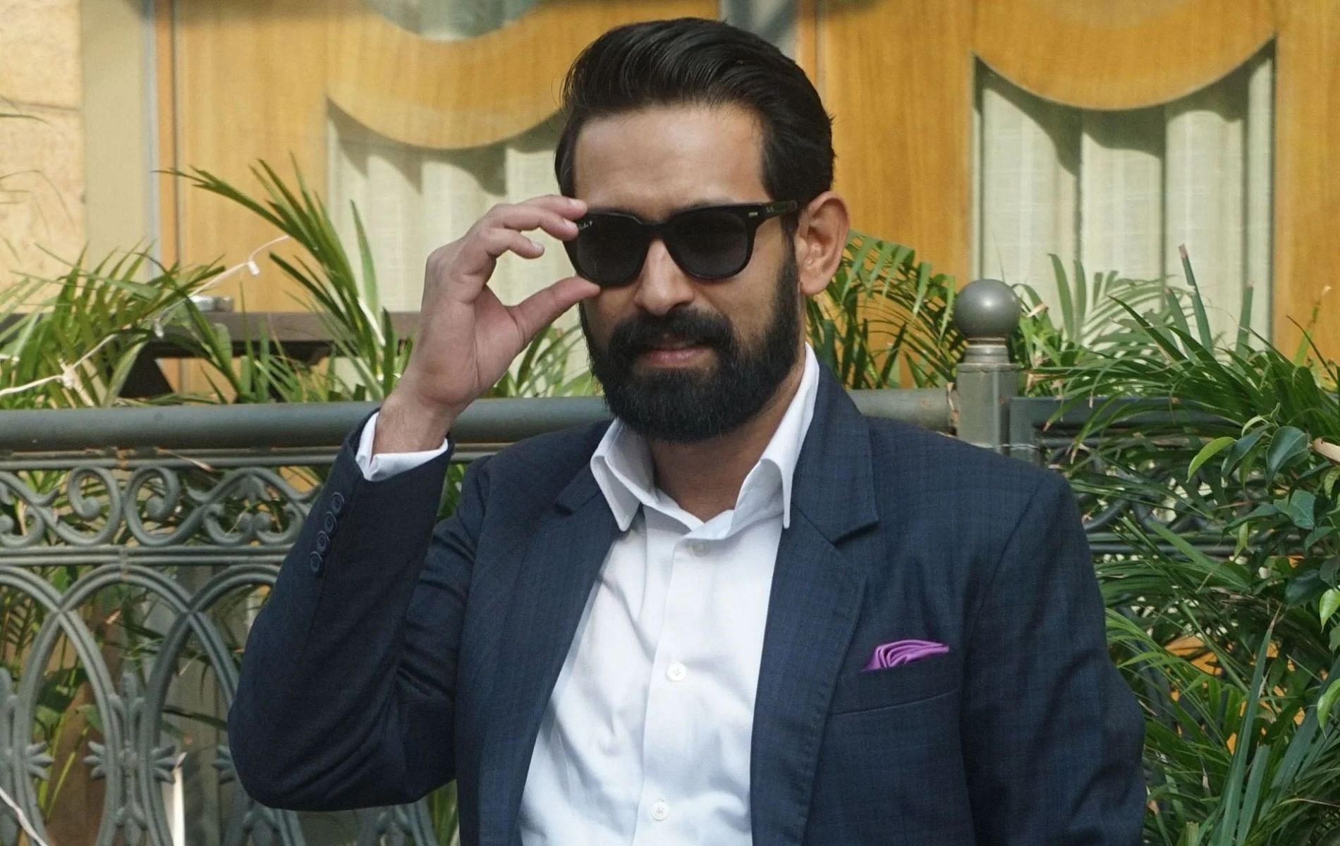 Vikrant Massey wishes to play Dinesh Karthik