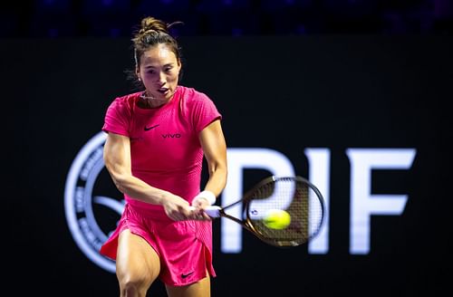 Zheng Qinwen training ahead of the WTA Finals 2024 (Image: Getty)