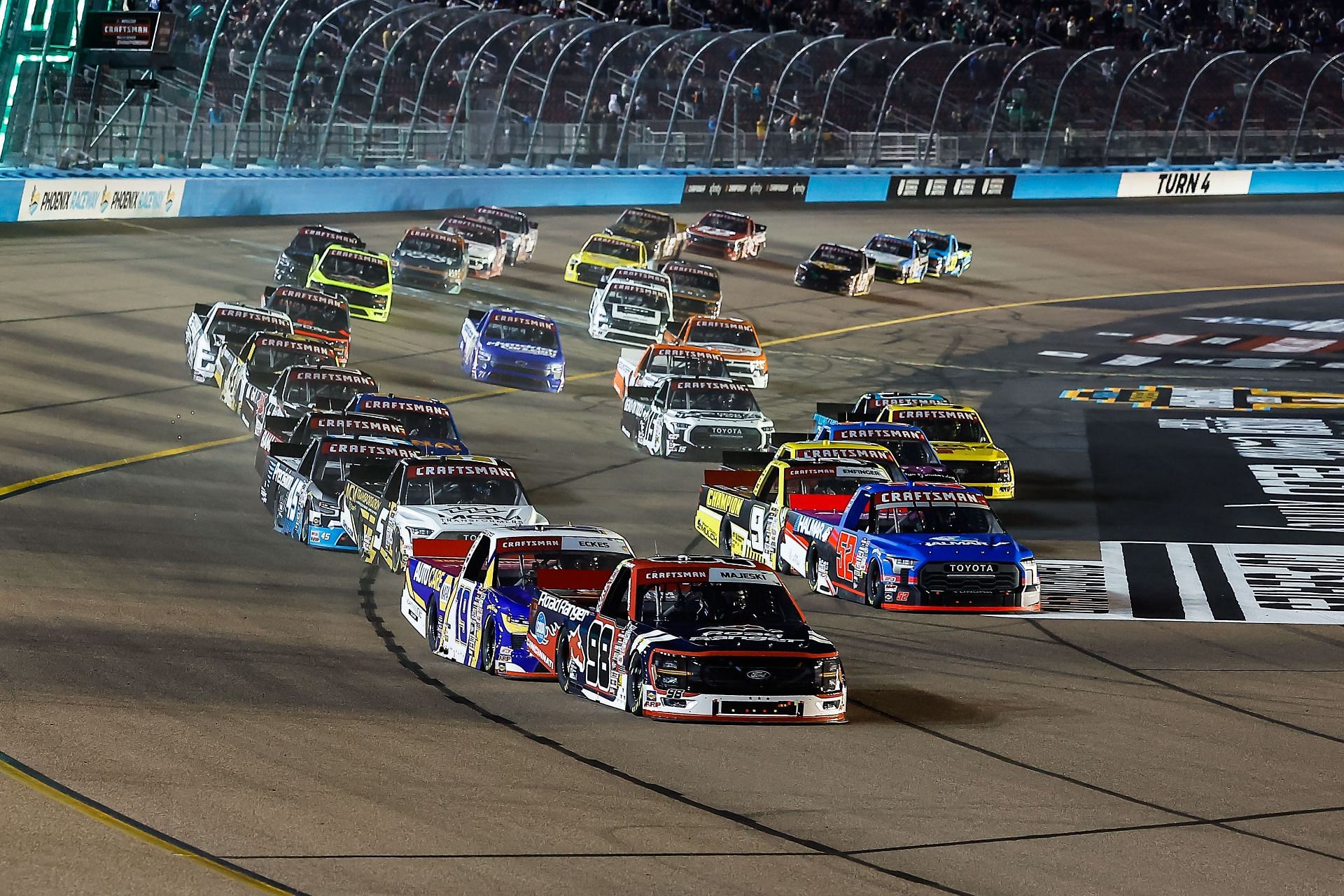 AUTO: NOV 08 NASCAR Craftsman Truck Series Championship Race - Source: Getty