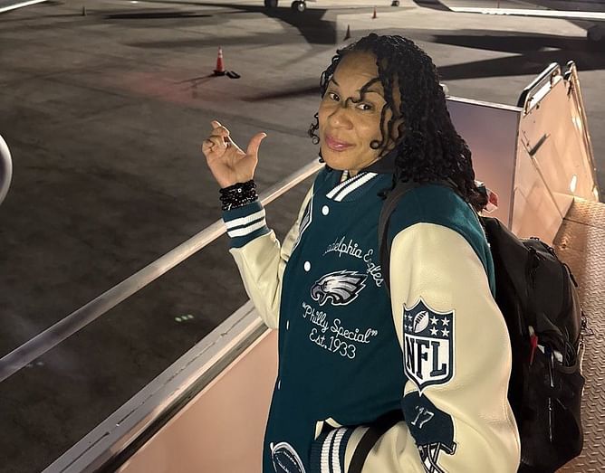 "You a bad Mama Jama": South Carolina's Raven Johnson hypes coach Dawn Staley as she rocks Philadelphia Eagles varsity jacket