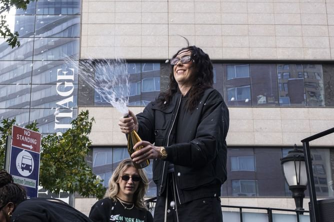 Breanna Stewart, Jonquel Jones and Co. "collab" with Spiderman for Macy's Thanksgiving Day Parade