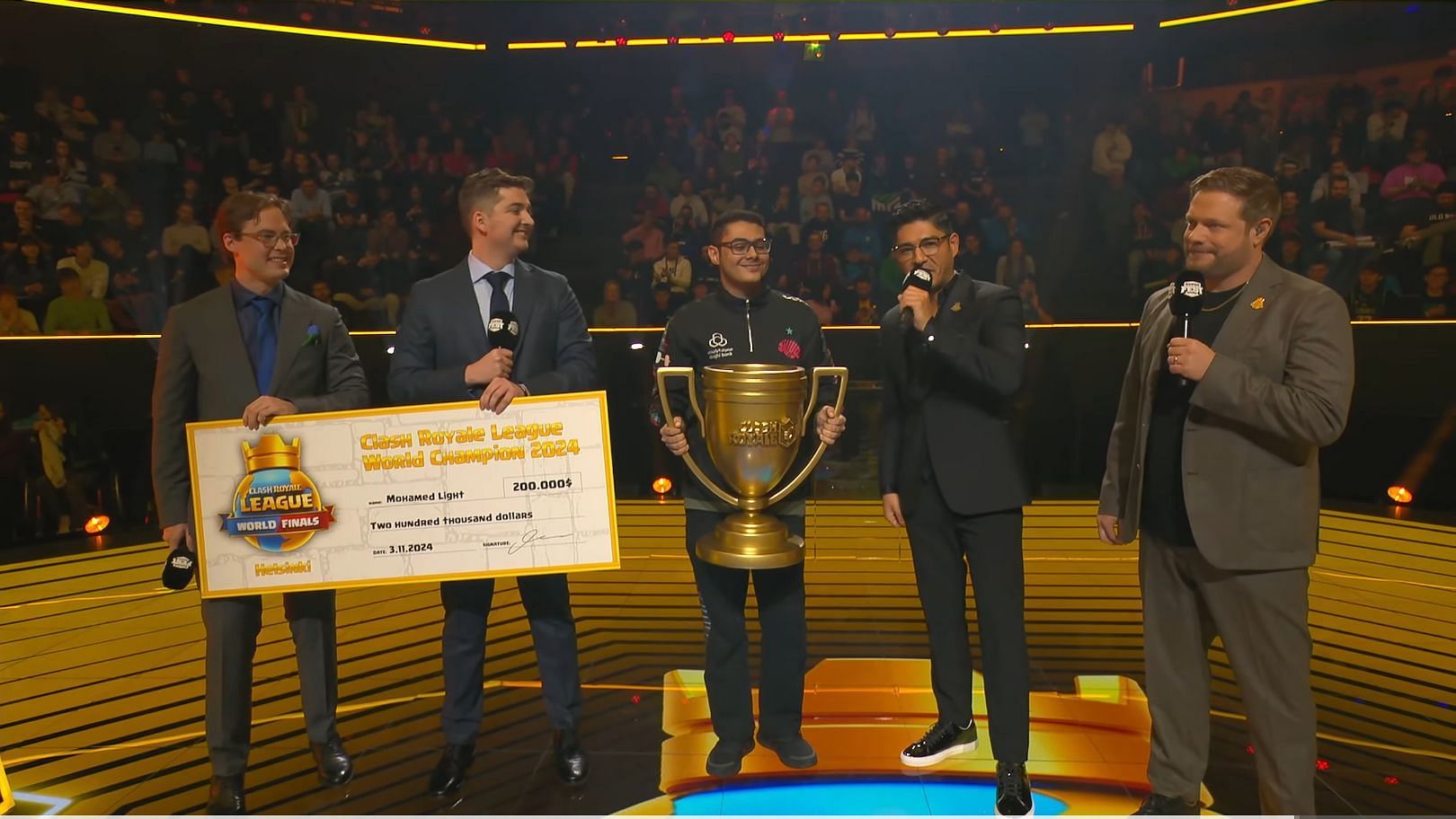 Mohamed Light wins Clash Royale 2024 World Finals (Image via YouTube/Clash Royale Esports)