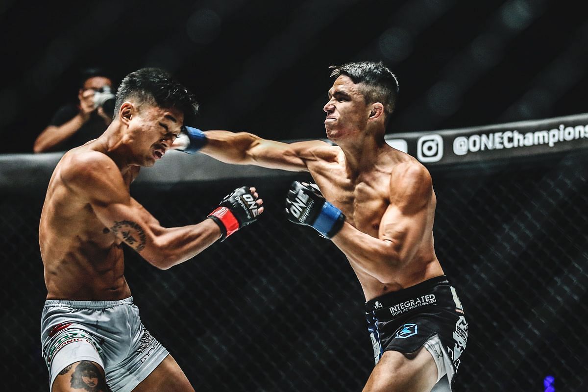 FREE FULL FIGHT: Reece McLaren proves showboating can sometimes work in sublime submission of Gianni Subba -- Photo by ONE Championship