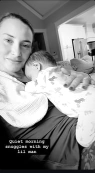 Amanda Wallace and Beck Hayden enjoying their morning (Source: @amandawallace via Instagram)