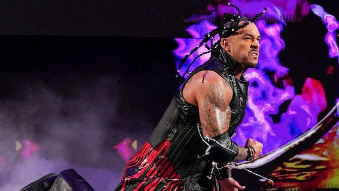 Top WWE Superstar claims he has "nothing good" to say about Damian Priest; takes a shot at him