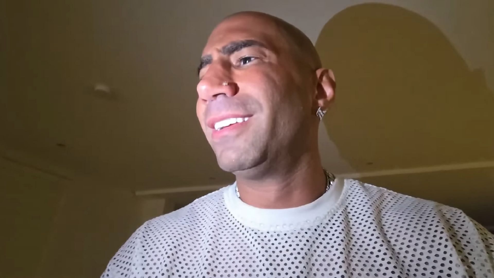 Fousey fires his therapist and disowns his family (Image via Fousey Live/YouTube)