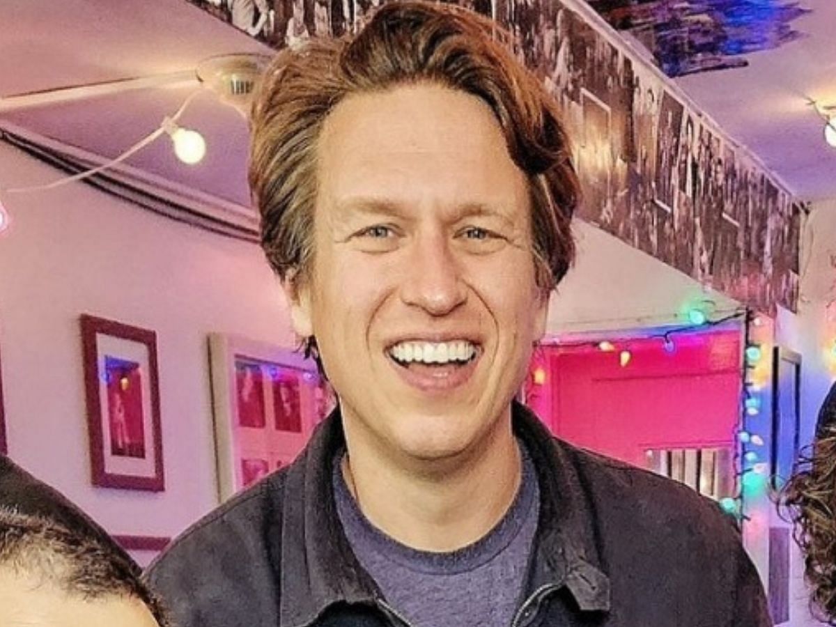 Pete Holmes (image via Instagram/@peteholmes)