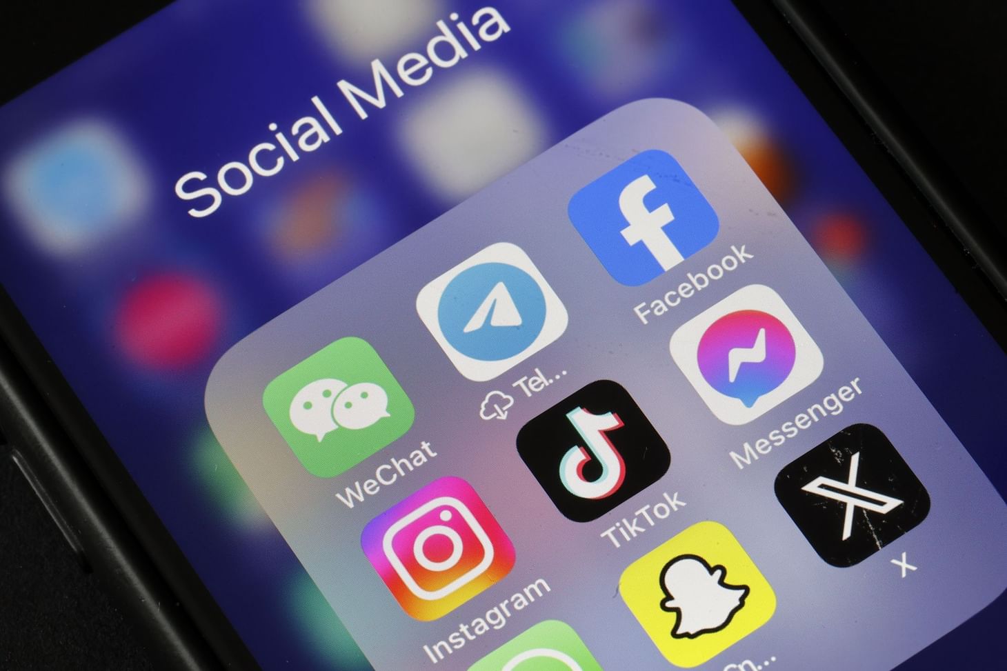 What is the Harris family drama on TikTok? Daisy benzodiazepines allegations explained