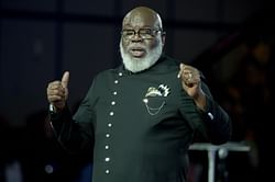 "Today could've been a tragic day" — T.D. Jakes daughter and son-in-law provide update on his health post medical emergency