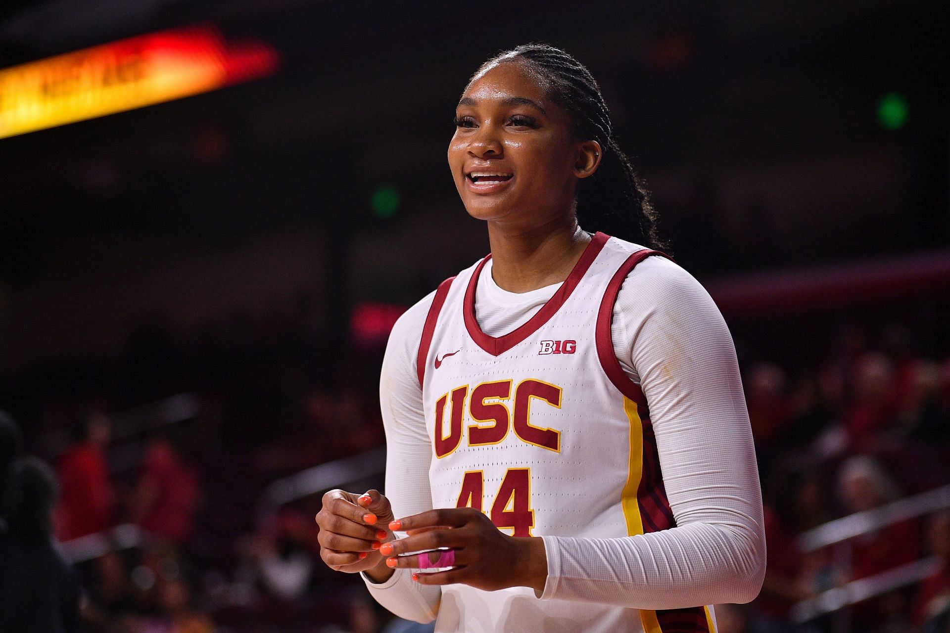 USC Trojans forward Kiki Iriafen warms up before the women&#039;s college basketball game against the Cal Poly Mustangs on November 9, 2024 at Galen Center in Los Angeles, CA. Photo: Getty