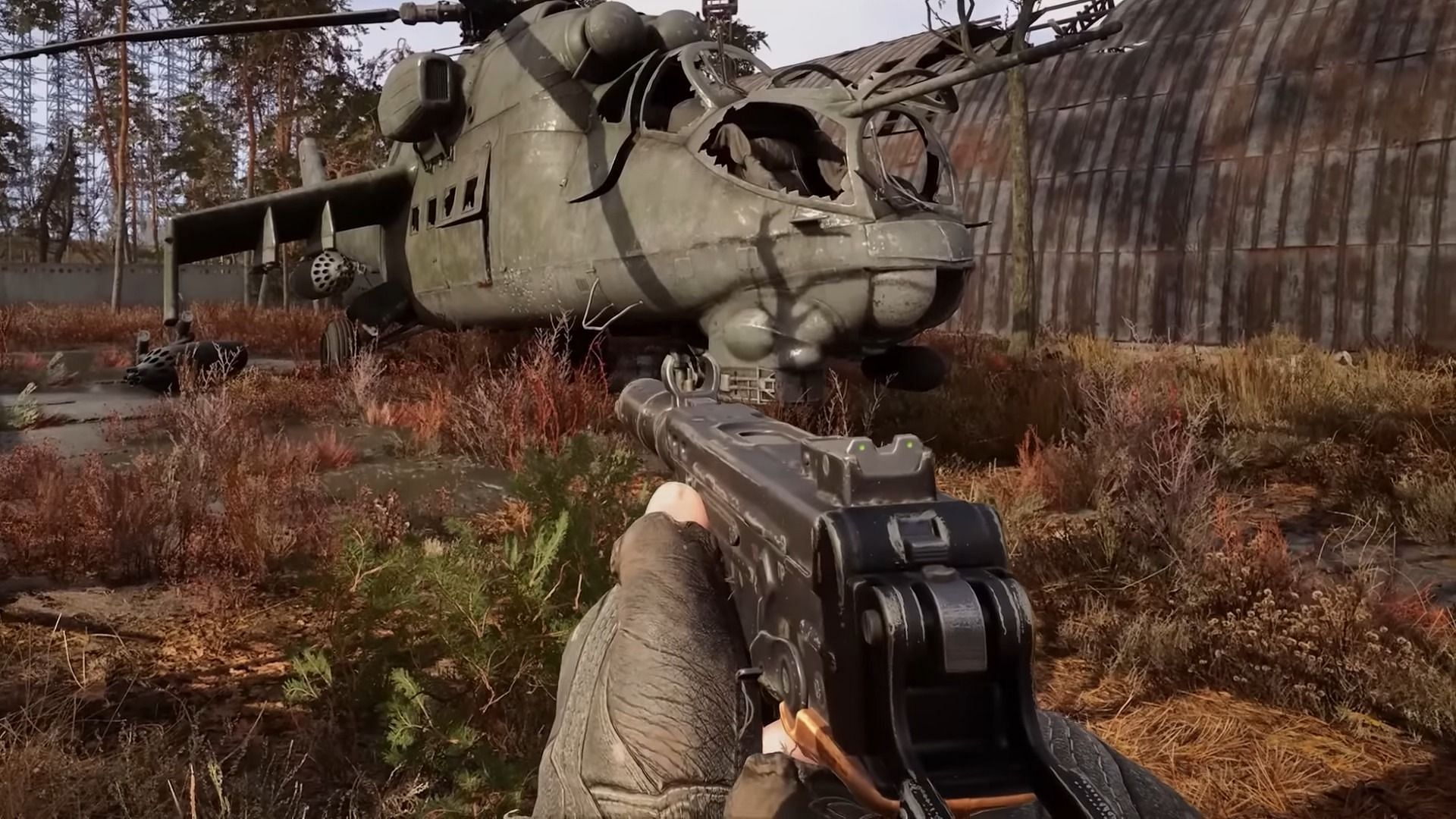 Spitter SMG in Stalker 2 (Image via GSC Game World || YouTube/@Lootward)