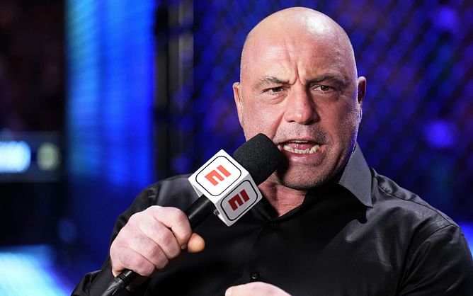 Joe Rogan narrates story of UFC fighter who told the commentary team 'I’m about to sh*t my pants' before winning by submission