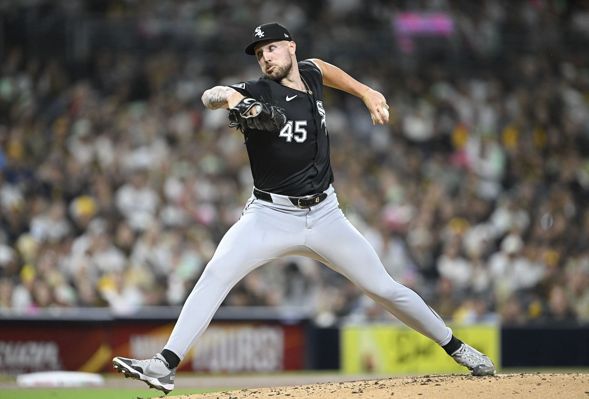 Chicago White Sox v San Diego Padres