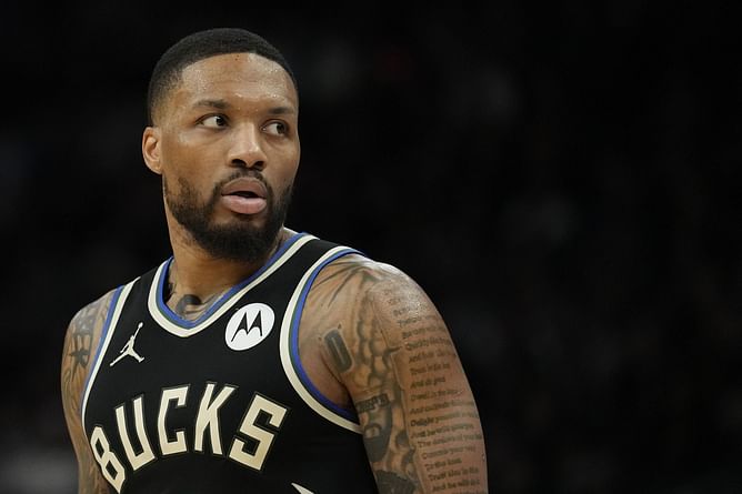 Damian Lillard shares joyful 4-word response to Thanksgiving reunion with his children