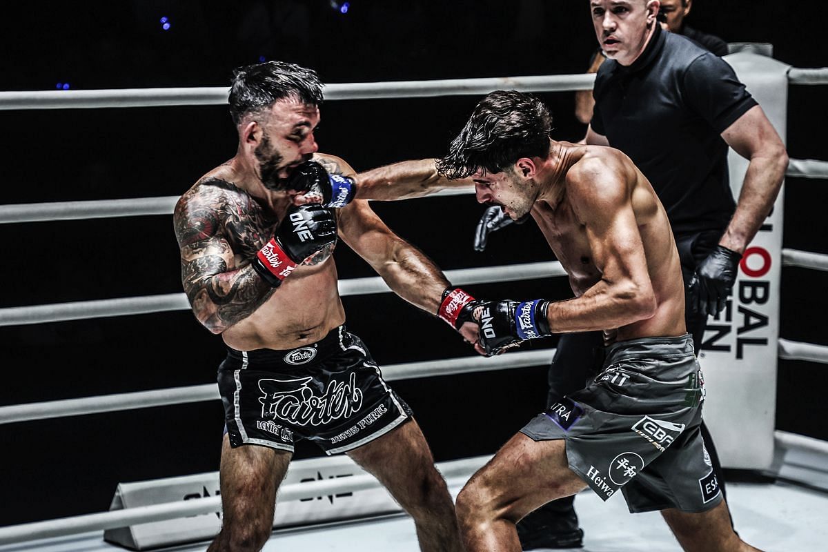 WATCH: Elias Mahmoudi unloads unholy punishment in buzzer-beating finish of Denis Puric at ONE Fight Night 26 -- Photo by ONE Championship