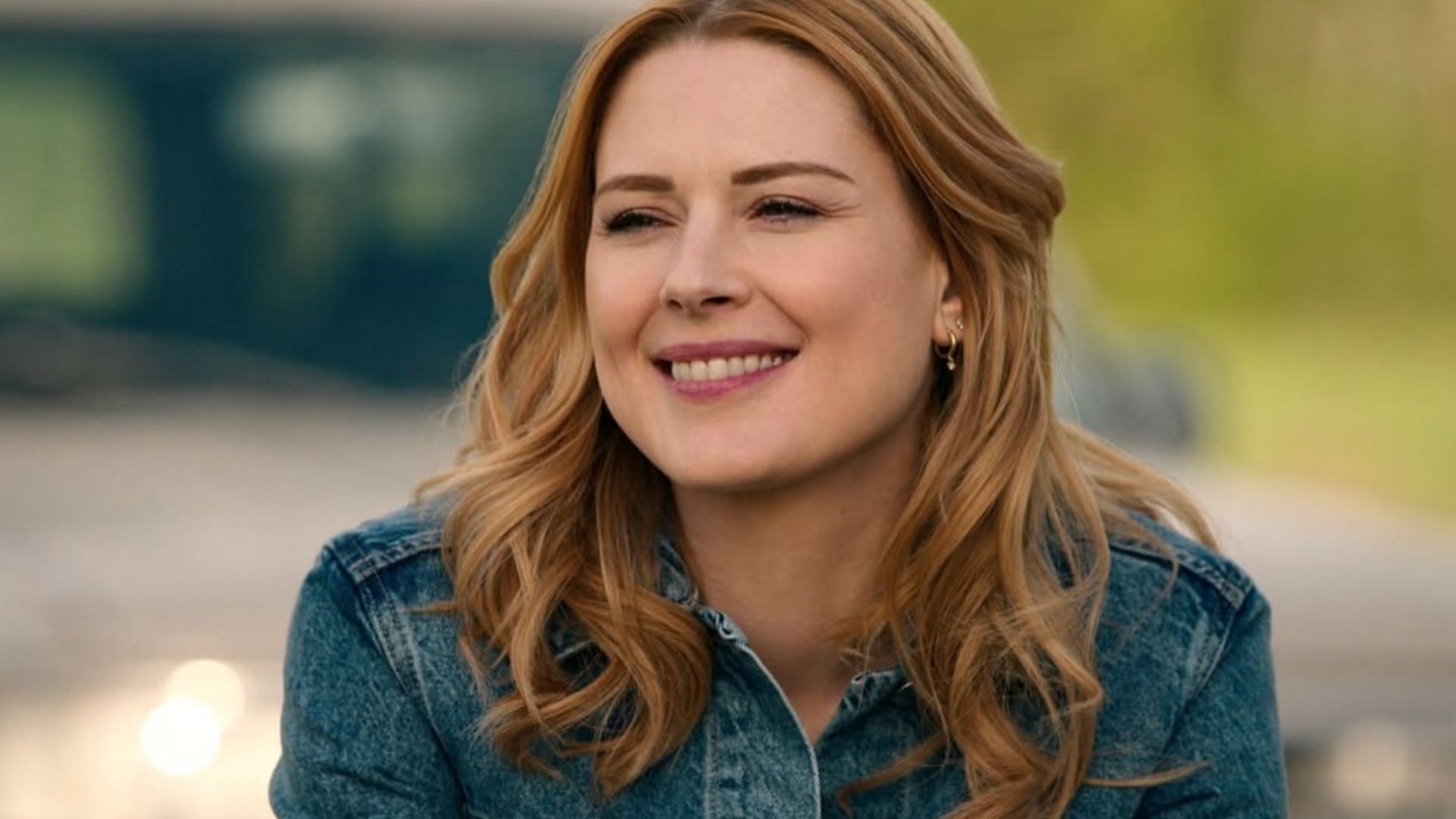 Alexandra Breckenridge plays Melinda Monroe in Virgin River (Image via @virginriverseries/Instagram)