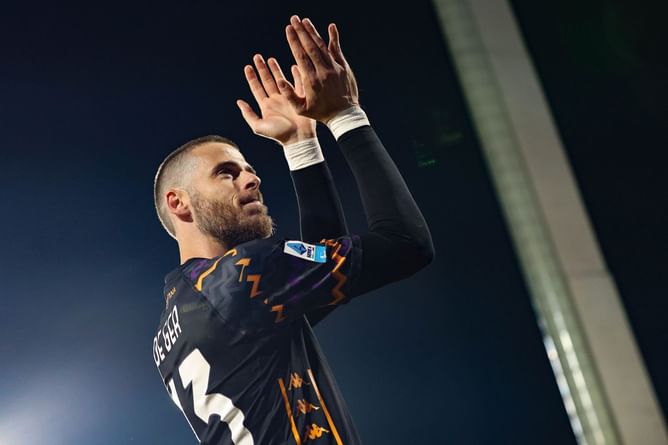 David de Gea reacts on social media as PL's X account posts his record-breaking highlights from Manchester United v Arsenal game