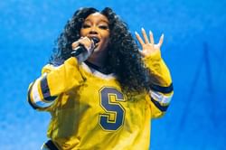 "Why would you even make this up??" — SZA dispels rumor that Frank Ocean's verse on her album Lana was removed last minute