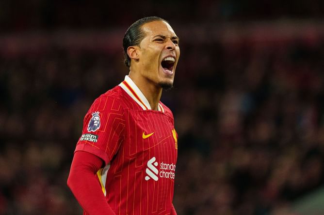 Virgil Van Dijk provides straightforward response when asked about new contract talks with Liverpool