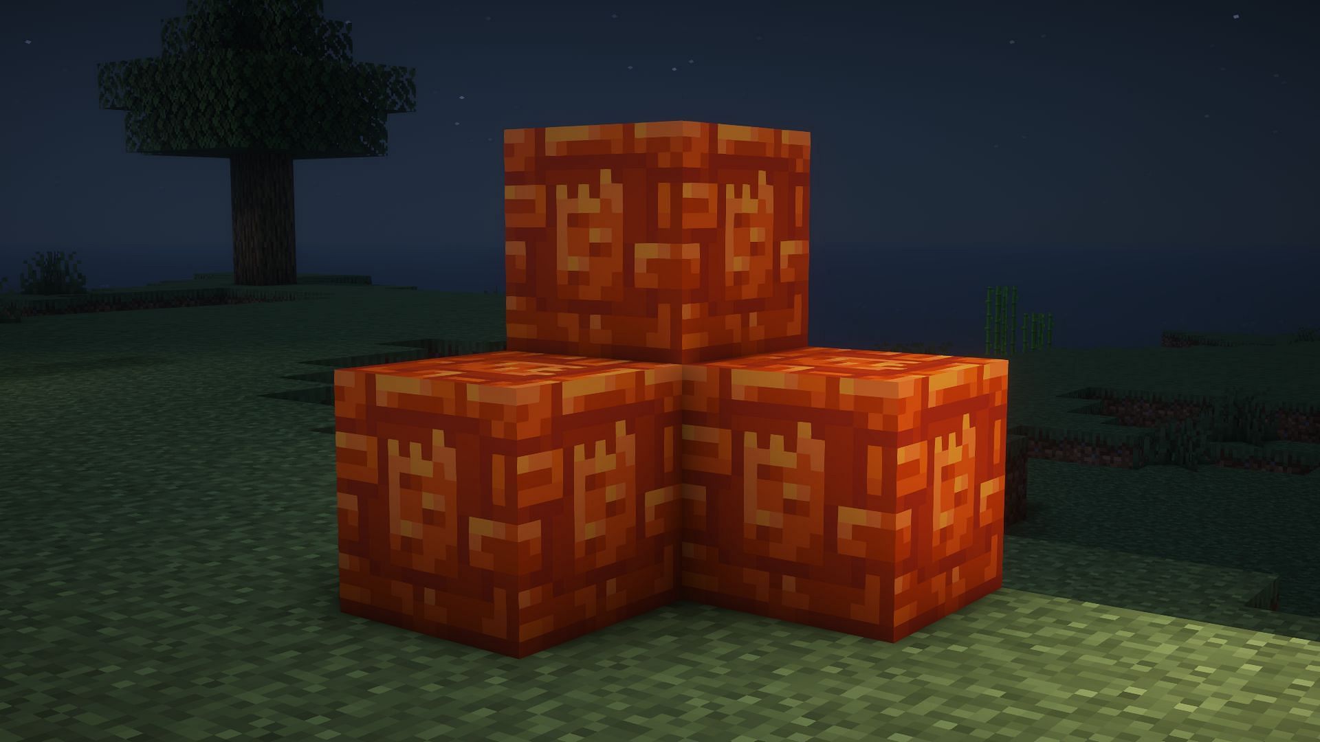 Chiseled resin brick has a unique design showcasing Creaking mob (Image via Mojang Studios)