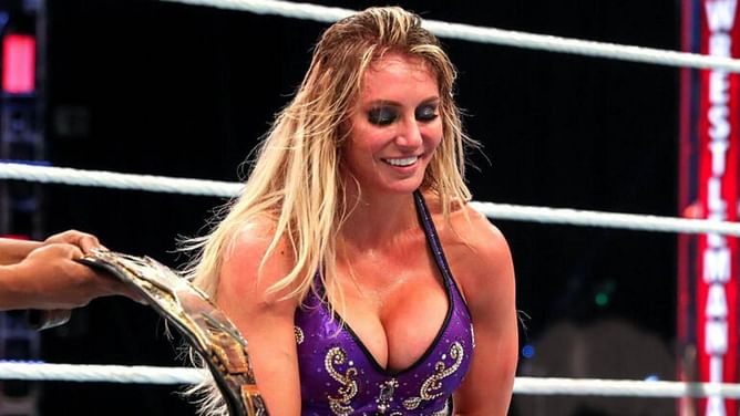 Charlotte Flair sends 3-word message with new look before WWE SmackDown; reported to be returning very soon