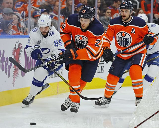 NHL: Tampa Bay Lightning at Edmonton Oilers - Source: Imagn