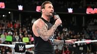 CM Punk shares amazing photo with legendary star on his shoulders at WWE show